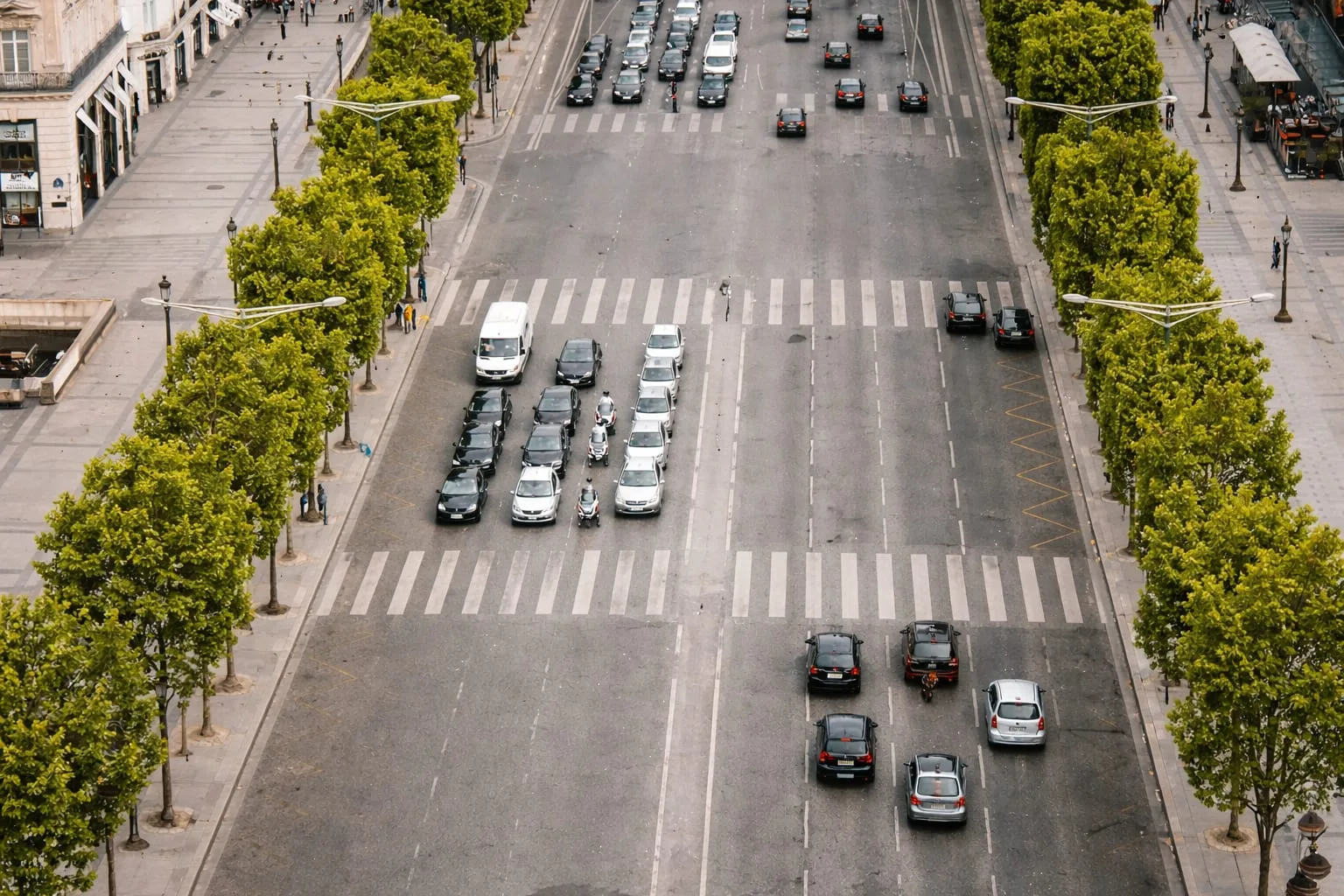 Ce trebuie să aveți în mașină: lista dotărilor obligatorii și recomandate